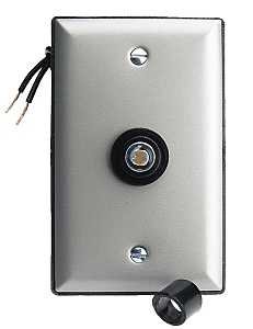 758FPCTCC-4 LIGHT CNTRL HDPOST