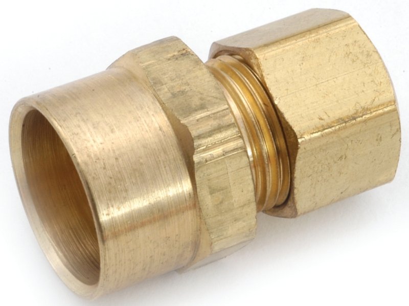 ADAPTER 3/8COMP X 5/8 SWT     