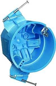 BOX CEIL PVC W/LUG RD NEW 25CU