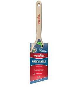 Wooster Brush 1037269 2.08 in. Hook & Hold Soft Angle Trim Paint Brush 